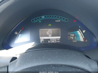 NISSAN LEAF 2015