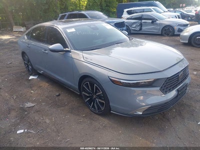 HONDA ACCORD HYBRID 2025