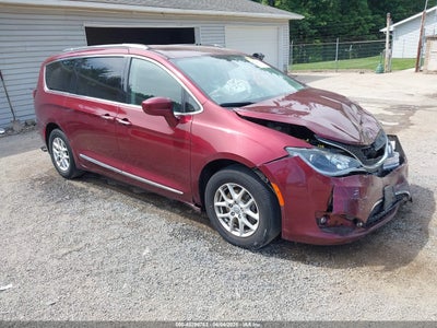 CHRYSLER PACIFICA 2020