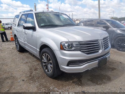 LINCOLN NAVIGATOR 2015