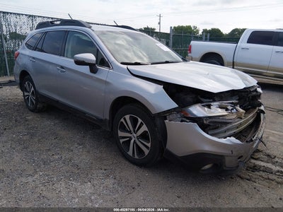 SUBARU OUTBACK 2019