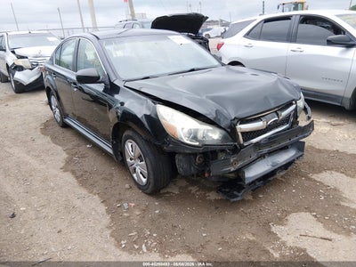 SUBARU LEGACY 2013