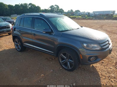 VOLKSWAGEN TIGUAN 2015