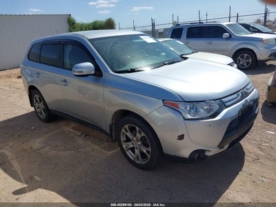MITSUBISHI OUTLANDER 2014