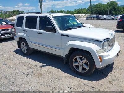 JEEP LIBERTY 2012