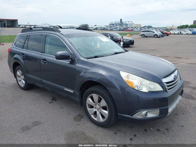 SUBARU OUTBACK 2011