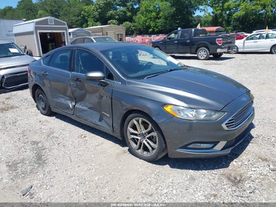 FORD FUSION HYBRID 2017