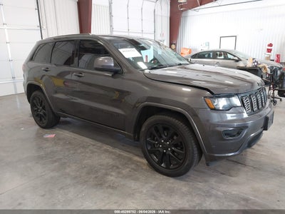 JEEP GRAND CHEROKEE 2017