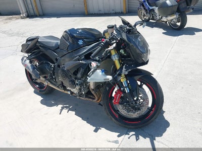 SUZUKI GSX-R750 2019