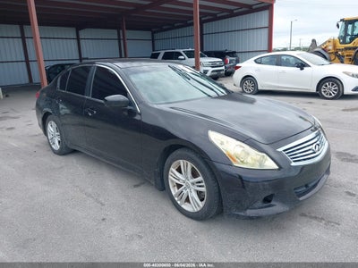 INFINITI G37 2012