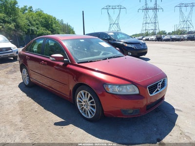 VOLVO S40 2011