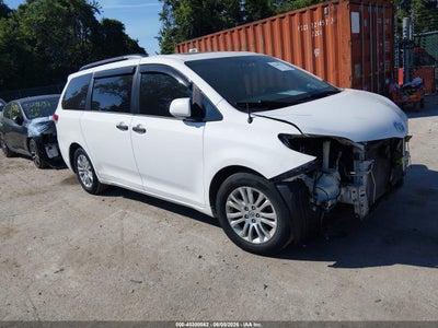 TOYOTA SIENNA 2014