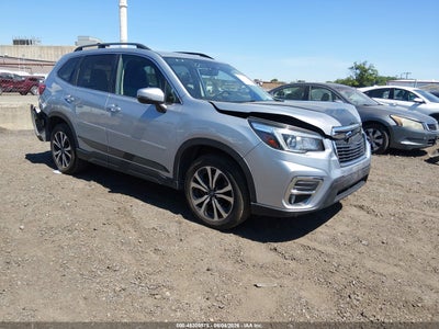 SUBARU FORESTER 2019