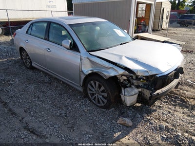 TOYOTA AVALON 2011