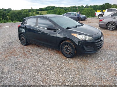 HYUNDAI ELANTRA GT 2017