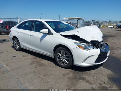 TOYOTA CAMRY 2016