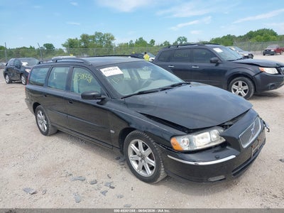 VOLVO V70 2005