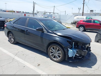 TOYOTA CAMRY 2015
