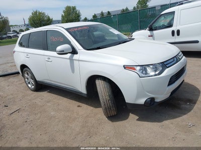 MITSUBISHI OUTLANDER 2014