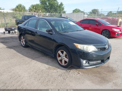 TOYOTA CAMRY 2014