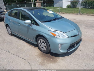 TOYOTA PRIUS 2012