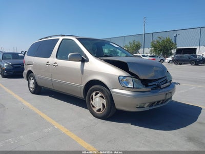 TOYOTA SIENNA 2002