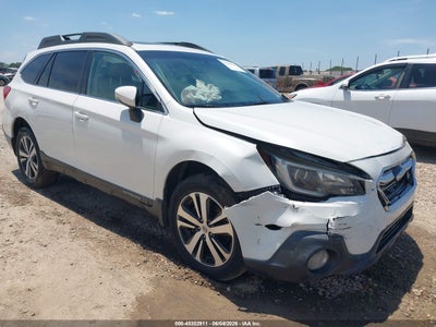 SUBARU OUTBACK 2018