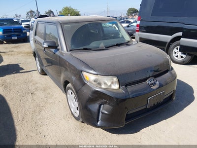 SCION XB 2012
