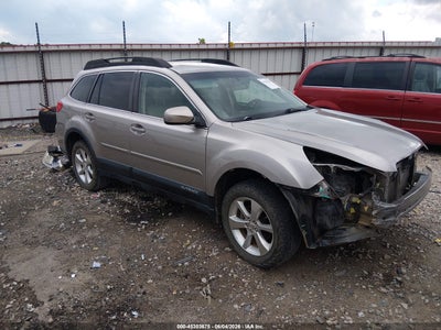 SUBARU OUTBACK 2014
