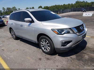 NISSAN PATHFINDER 2017