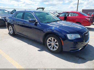 CHRYSLER 300 2016