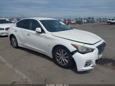 INFINITI Q50 2015