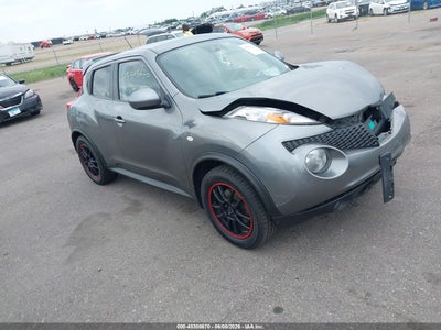 NISSAN JUKE 2011