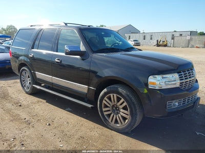 LINCOLN NAVIGATOR 2010