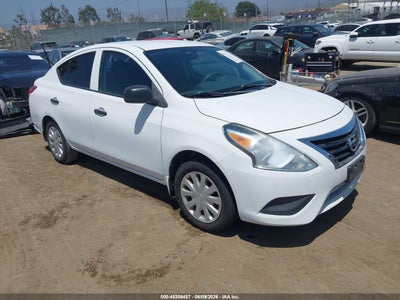 NISSAN VERSA 2015