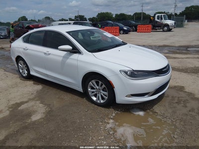 CHRYSLER 200 2016