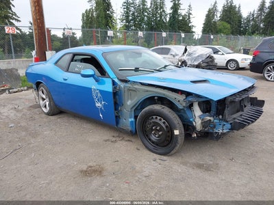 DODGE CHALLENGER 2015