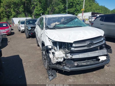 TOYOTA HIGHLANDER 2019