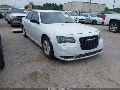 CHRYSLER 300 2018