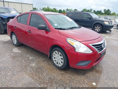 NISSAN VERSA 2015