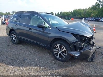 SUBARU OUTBACK 2018