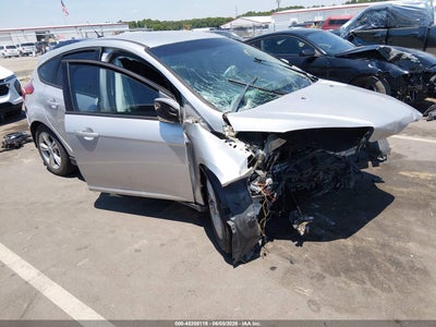 FORD FOCUS 2012