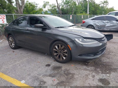 CHRYSLER 200 2015