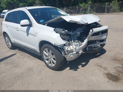 MITSUBISHI OUTLANDER SPORT 2015