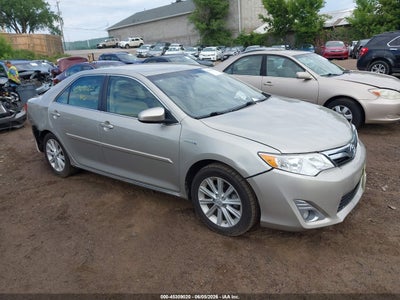 TOYOTA CAMRY HYBRID 2014