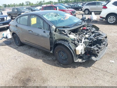 NISSAN VERSA 2023