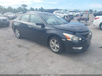 NISSAN ALTIMA 2015