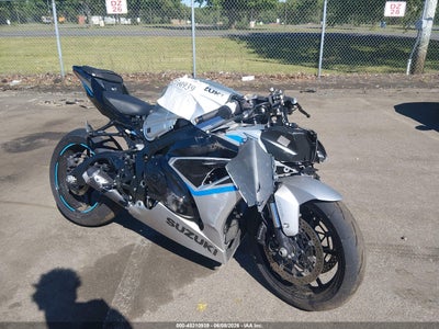SUZUKI GSX-R1000 2025