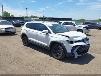 VOLKSWAGEN TAOS 2025