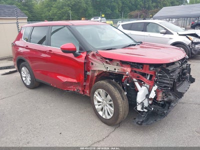 MITSUBISHI OUTLANDER 2025